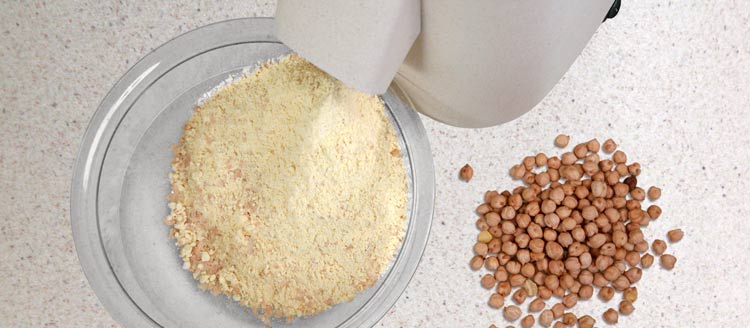Chickpeas to the finest level with the Mockmill 100 grain mill